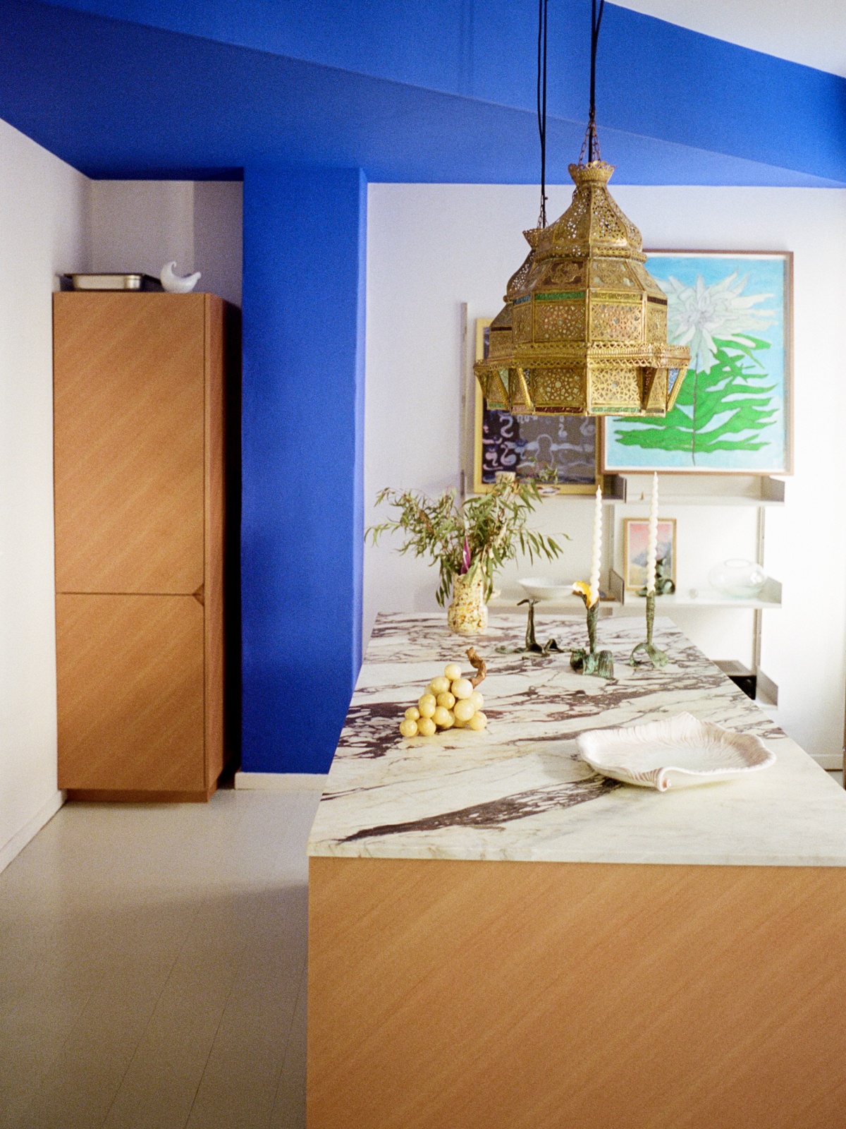 DEGREE pine veneer kitchen in House of Griegst