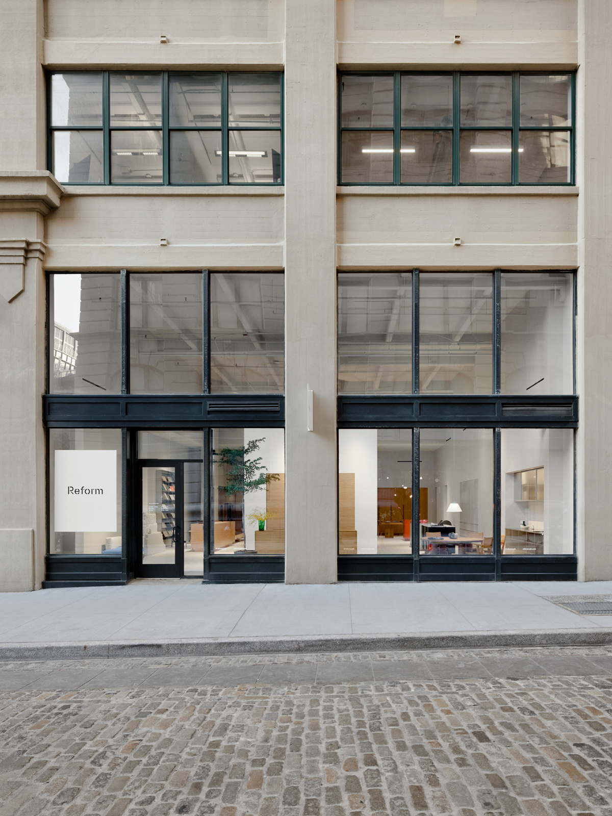 Kitchen showroom and store in Dumbo, New York