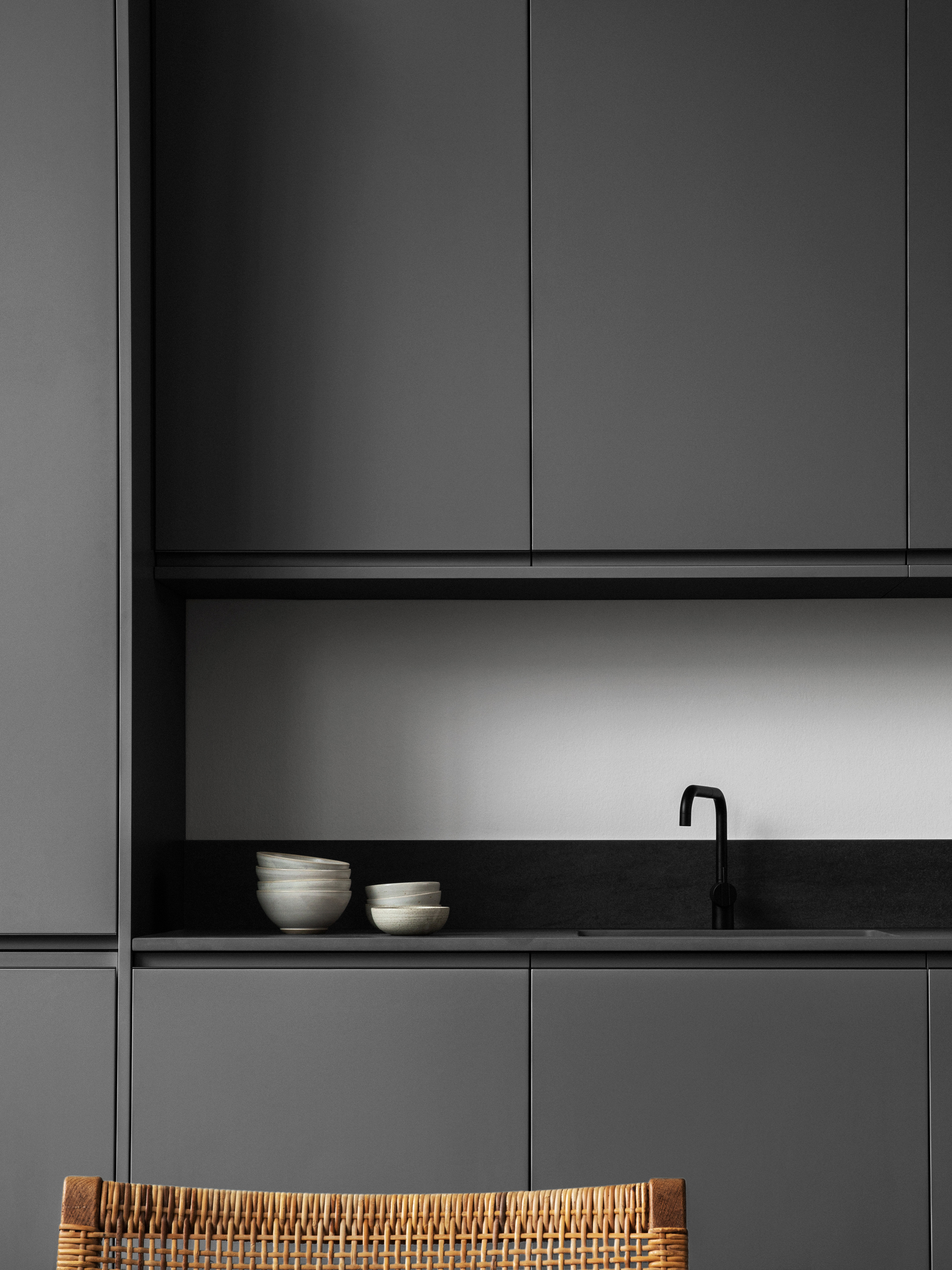Plan de travail en Dekton foncé