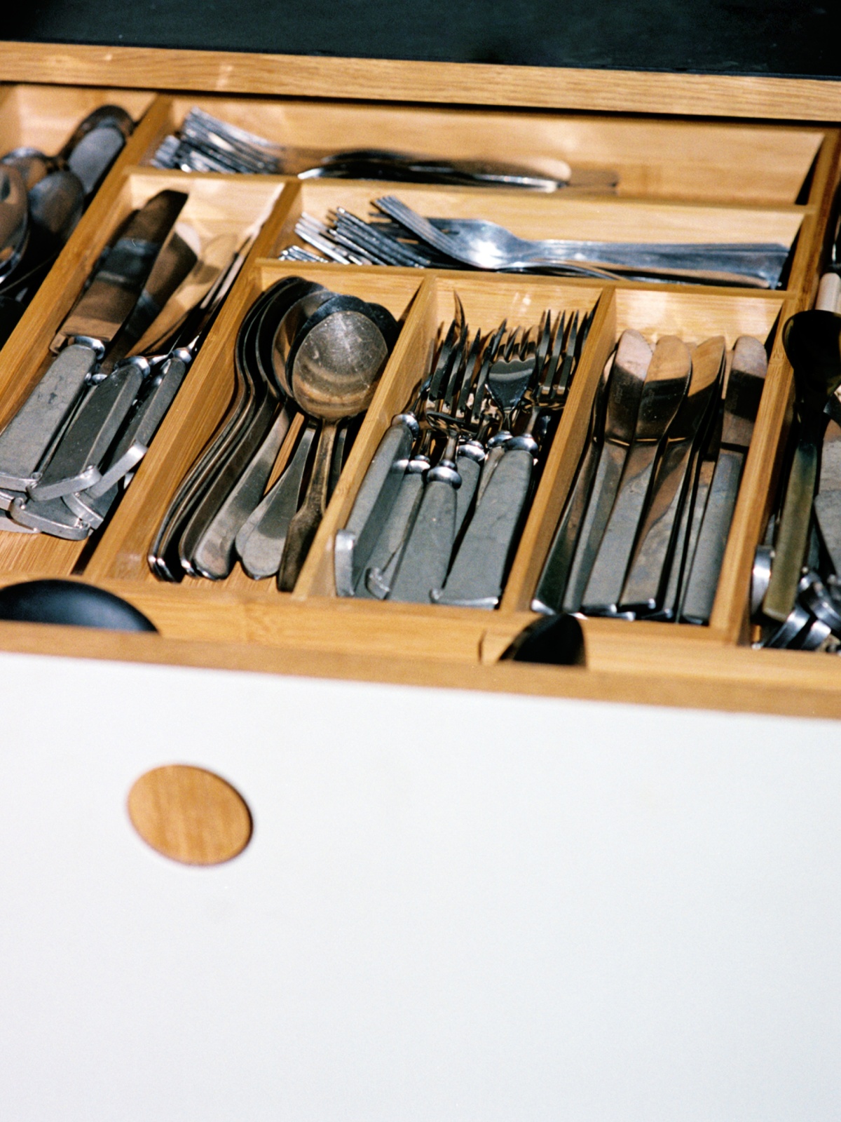 Cutlery tray